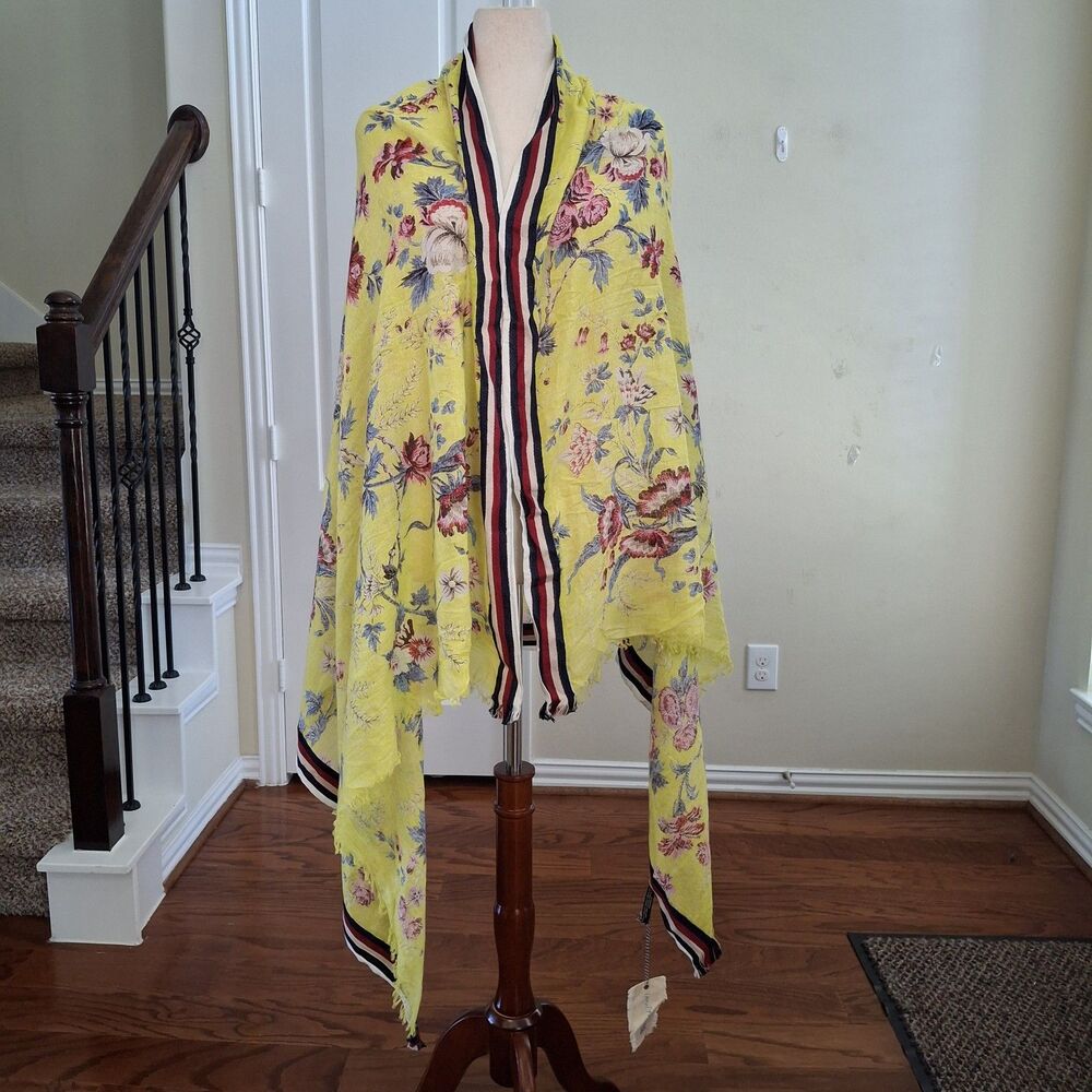 NEW Inouitoosh 78x42 Floral Scarf Wrap 100% Cotton Yellow Red Navy Border Preppy